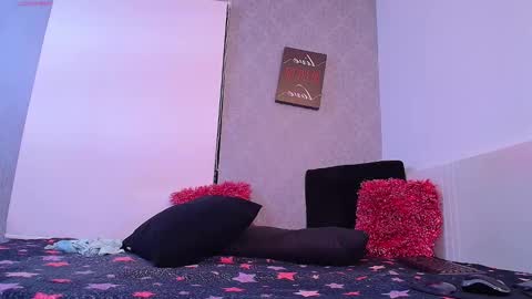 Snapshot of daiaashanti_ chatting on 03/04/25, 01:45 Daiana online show from 03/04/25, 01:45