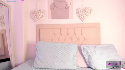 Daiana online show from 02/17/25, 06:04