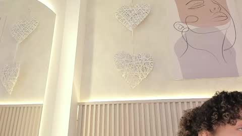 Daiana online show from 04/19/26, 07:38