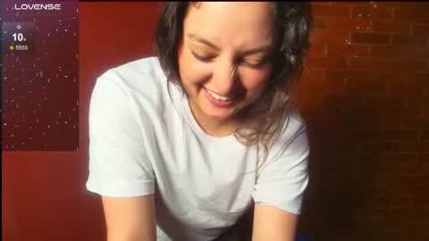 Snapshot of daiana_m chatting on 07/22/26, 04:32 Daiana online show from 07/22/26, 04:32