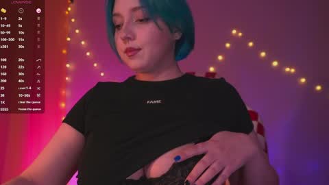 Cute DianaOnline mostly at 8pm-0000 am UK TimeTuesday and Wednesday off online show from 04/18/26, 09:15