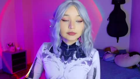 Natalia  online show from 09/28/25, 10:37