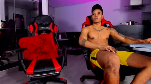 daikokuten_ online show from 02/12/25, 02:03