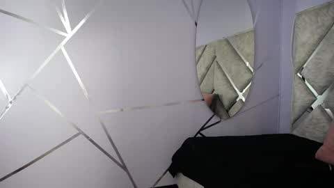 daila_ online show from 12/05/24, 06:44