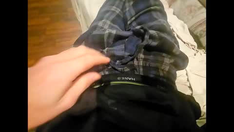 Snapshot of dailyjerker84 chatting on 11/09/25, 10:41 DailyJerker84 online show from 11/09/25, 10:41