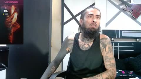 felipe online show from 11/11/25, 05:51