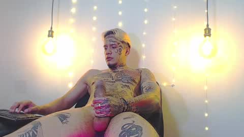 Daimond hope666 online show from 01/25/25, 05:51