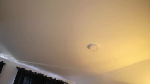 Lauren            online show from 11/24/25, 02:50