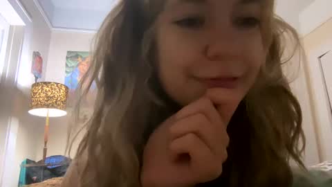 DaisyB3 online show from 01/04/25, 04:44