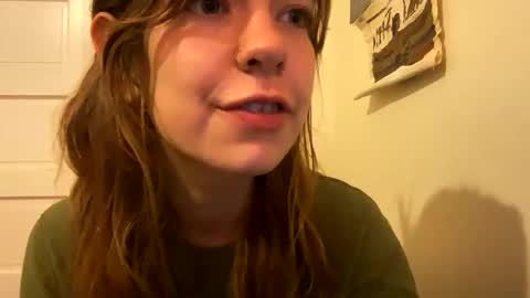 DaisyB3 online show from 05/19/26, 07:15
