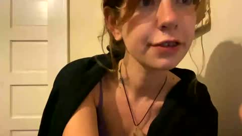 DaisyB3 online show from 06/19/26, 08:51