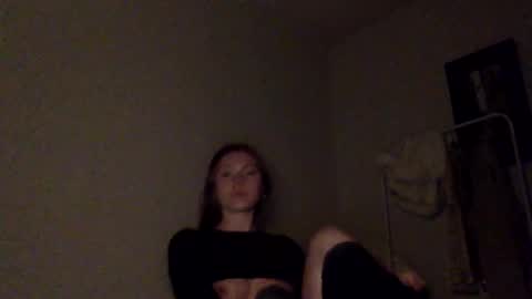 Snapshot of daisycollins1111 chatting on 06/16/26, 11:57 Daisy online show from 06/16/26, 11:57