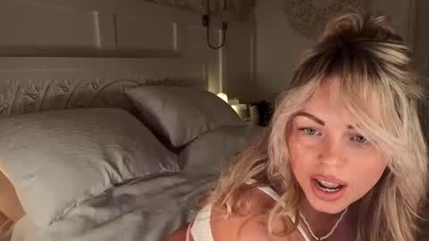 Daisy Dreams online show from 03/08/26, 10:13