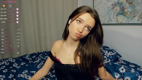 Snapshot of daisyfoulks chatting on 12/09/24, 07:39 Naomi online show from 12/09/24, 07:39