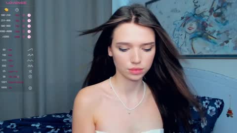 Snapshot of daisyfoulks chatting on 01/05/25, 11:15 Naomi online show from 01/05/25, 11:15