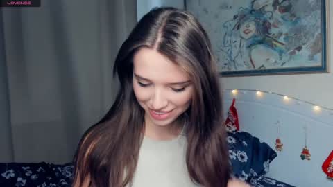 Snapshot of daisyfoulks chatting on 01/06/25, 08:35 Naomi online show from 01/06/25, 08:35