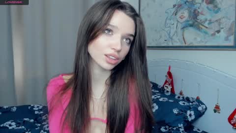 Snapshot of daisyfoulks chatting on 01/09/25, 11:03 Naomi online show from 01/09/25, 11:03