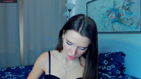 Snapshot of daisyfoulks chatting on 01/19/25, 08:39 Naomi online show from 01/19/25, 08:39