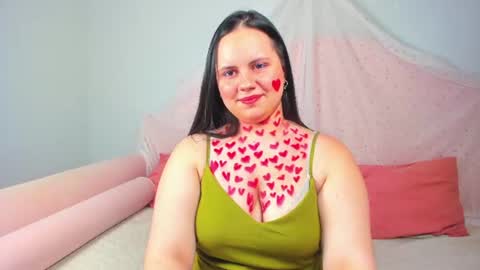 Snapshot of daisyharts chatting on 07/06/26, 03:03 DaisyHarts online show from 07/06/26, 03:03