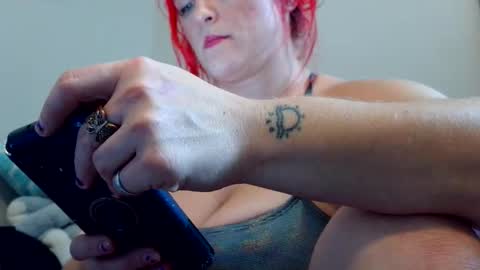 Daisy Wylde online show from 10/19/25, 11:38