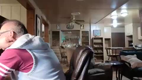 dakit online show from 11/19/25, 01:44