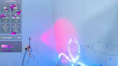 Snapshot of dakkotta_curvy chatting on 01/18/25, 05:10 VALENTINA online show from 01/18/25, 05:10