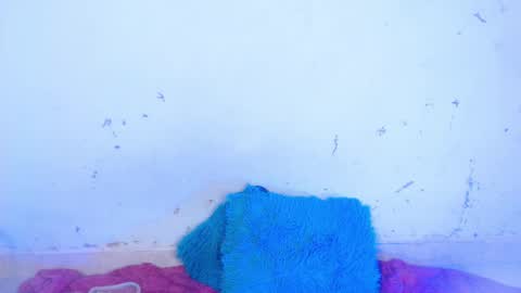 Snapshot of dakkotta_curvy chatting on 09/19/25, 07:10 VALENTINA online show from 09/19/25, 07:10