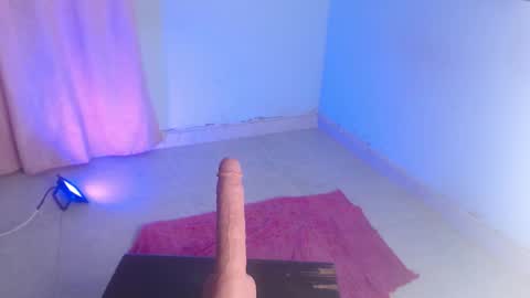 Snapshot of dakkotta_curvy chatting on 10/27/25, 07:56 VALENTINA online show from 10/27/25, 07:56