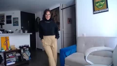 IG  dakotasofiaa online show from 03/09/25, 02:32