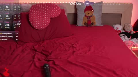 Naomi online show from 02/01/25, 01:23