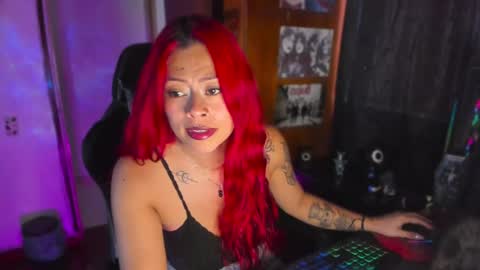 Snapshot of dakota_crab chatting on 01/22/25, 09:21 Dakota Crab online show from 01/22/25, 09:21