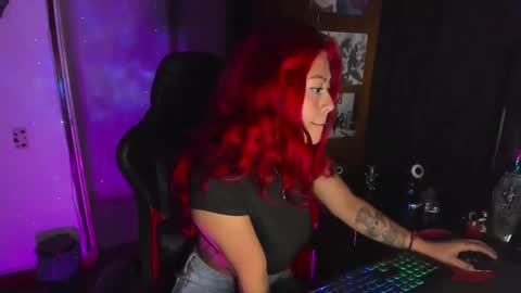 Snapshot of dakota_crab chatting on 02/21/25, 12:05 Dakota Crab online show from 02/21/25, 12:05