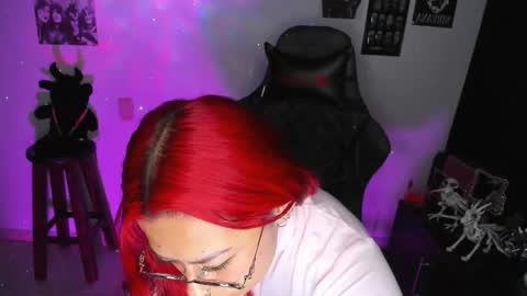 Snapshot of dakota_crab chatting on 09/20/25, 12:00 Dakota Crab online show from 09/20/25, 12:00