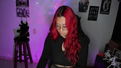 Dakota Crab online show from 11/09/25, 09:46