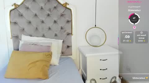 dakota lee20 online show from 11/28/25, 12:30