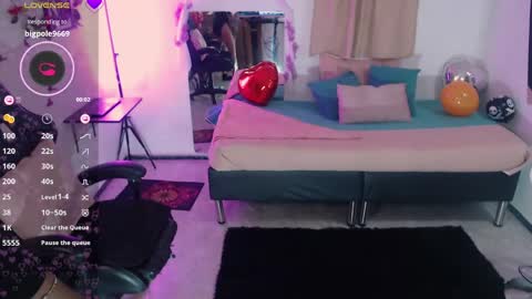 Caroliina online show from 06/09/26, 02:23