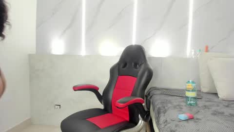 dakota_tucci online show from 05/15/26, 04:19