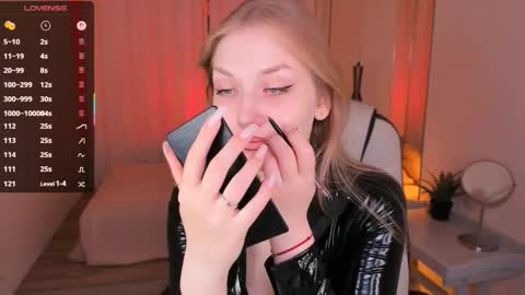 Dakota online show from 10/26/25, 06:41