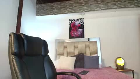 dakotarobbins_ online show from 01/20/25, 07:25