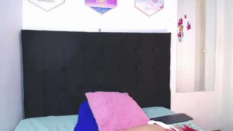 Daakota  online show from 04/01/26, 12:28