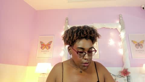 Snapshot of dakotasexshow2 chatting on 12/10/24, 10:58 Dakota Sex Show  online show from 12/10/24, 10:58