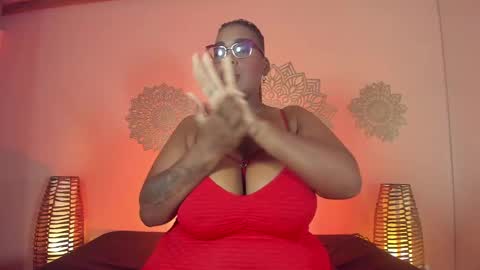 Snapshot of dakotasexshow2 chatting on 03/09/25, 12:53 Dakota Sex Show  online show from 03/09/25, 12:53