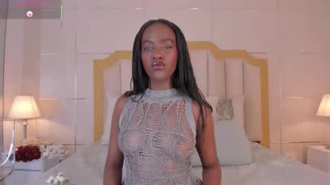 Snapshot of dakotawangi chatting on 10/10/25, 04:00 online show from 10/10/25, 04:00