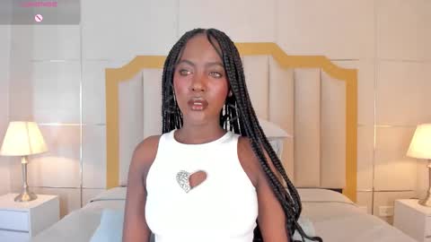 Snapshot of dakotawangi chatting on 11/22/25, 03:49 online show from 11/22/25, 03:49