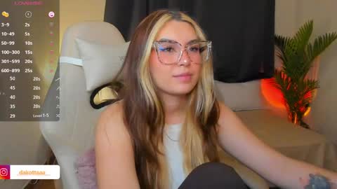 Snapshot of dakottaa__ chatting on 05/29/26, 12:52 dakottaa__ online show from 05/29/26, 12:52