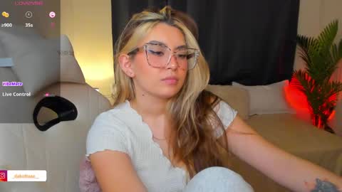 Snapshot of dakottaa__ chatting on 06/04/26, 12:27 dakottaa__ online show from 06/04/26, 12:27