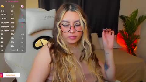 Snapshot of dakottaa__ chatting on 07/05/26, 12:06 dakottaa__ online show from 07/05/26, 12:06