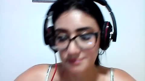 Snapshot of dakottamonroe chatting on 04/30/26, 03:24 Dakottamonroe online show from 04/30/26, 03:24