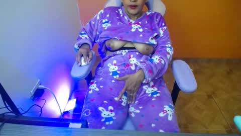 daleska_delicious1 online show from 01/14/25, 09:35