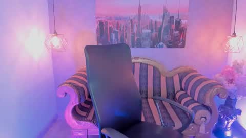 dali_collin online show from 11/27/25, 12:07